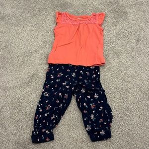 Carter’s Baby Girl Floral Outfit (Size 12M)
